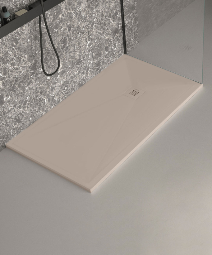 Piatto doccia Sabbia, finitura Liscia Stone Plus, griglia colorata