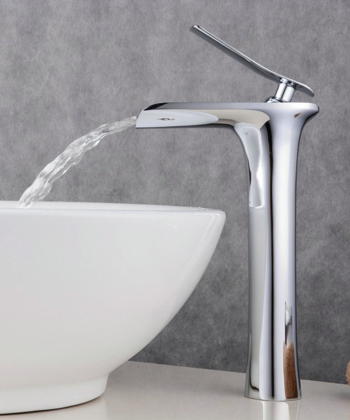 Rubinetto lavabo a cascata, stile contemporaneo - Cromato