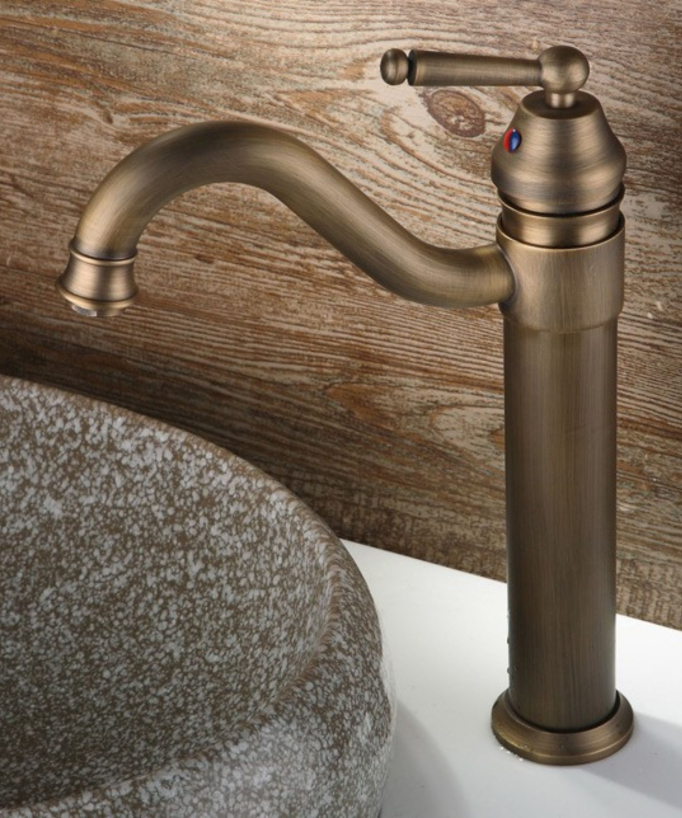 Rubinetto lavabo in ottone antico - Rome