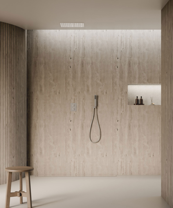 Sistema doccia termostatico a soffitto