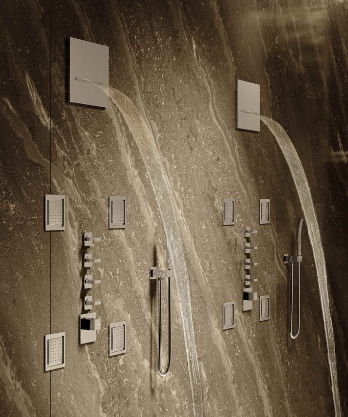 Composizione doccia termostatica con soffione a pioggia Wellness e body jets - Sirius