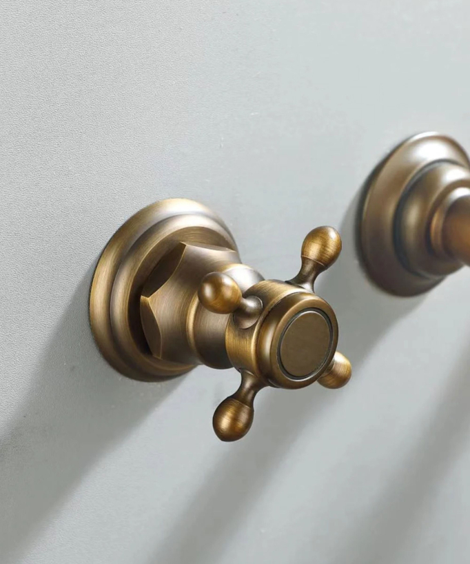 Rubinetto lavabo a parete retrò in bronzo con manopole a croce - Rome