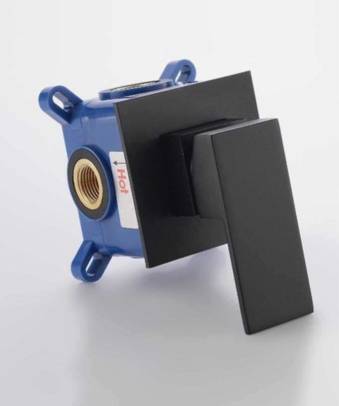Miscelatore lavabo a cascata a parete nero
