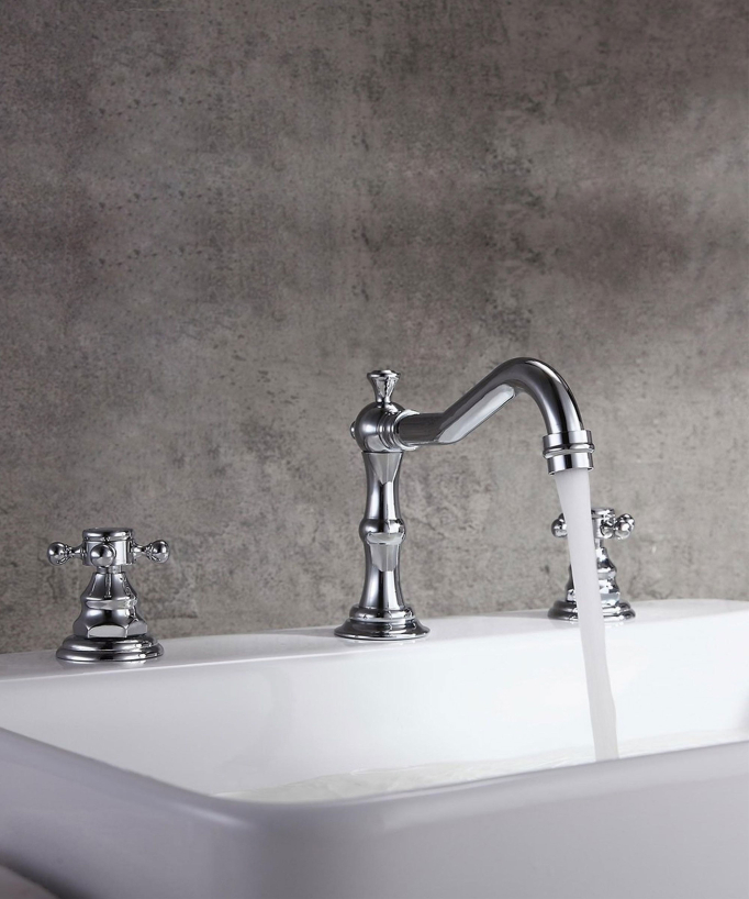 Rubinetto lavabo a ponte in ottone, finitura cromata - Rome
