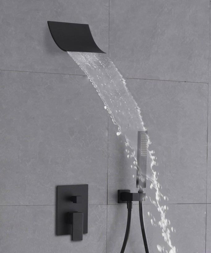 Colonna doccia a incasso nera - Funzione cascata e rubinetteria meccanica
