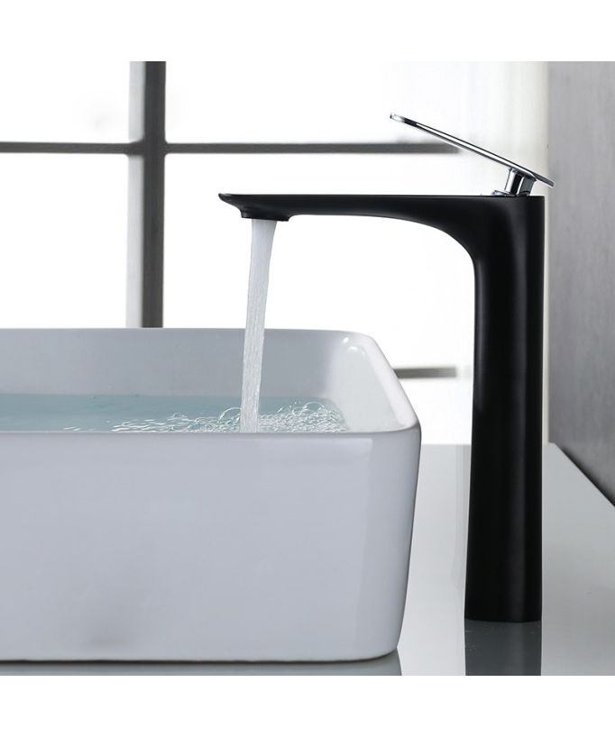 Miscelatore lavabo contemporaneo nero con leva cromata